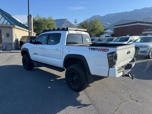 Super White 2021 Toyota Tacoma SR5