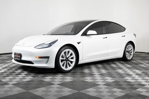 2021 Tesla Model 3 Standard Range Plus