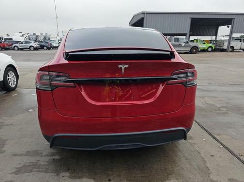 2022 Tesla Model X Base