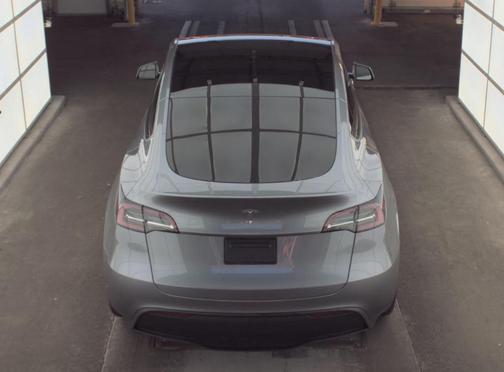 2025 Tesla Model Y Long Range