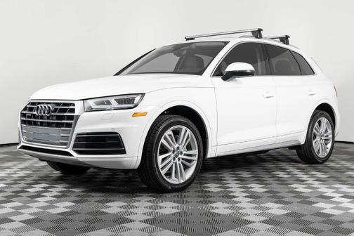 2020 Audi Q5 40 Premium Plus