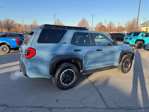 2025 Toyota 4Runner Hybrid TRD