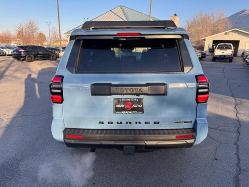 2025 Toyota 4Runner Hybrid TRD