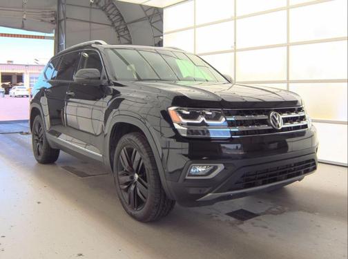 Deep Black Pearl Effect 2019 Volkswagen Atlas 3.6L SEL Premium