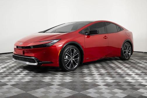 2025 Toyota Prius XLE