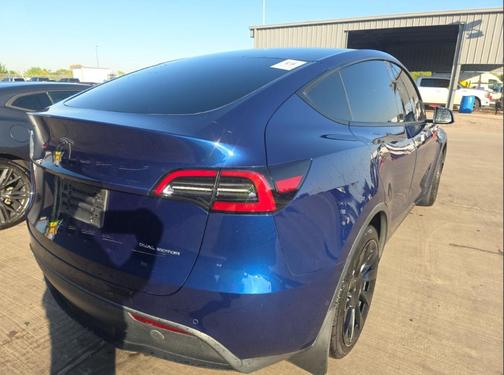 2022 Tesla Model Y Long Range