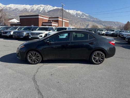 2015 Toyota Corolla S Plus