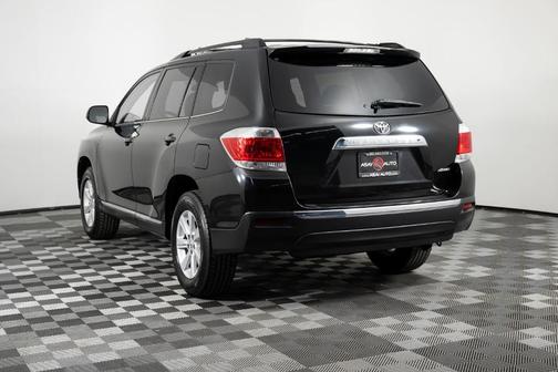 2013 Toyota Highlander Base Plus