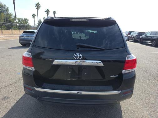 2013 Toyota Highlander Base Plus