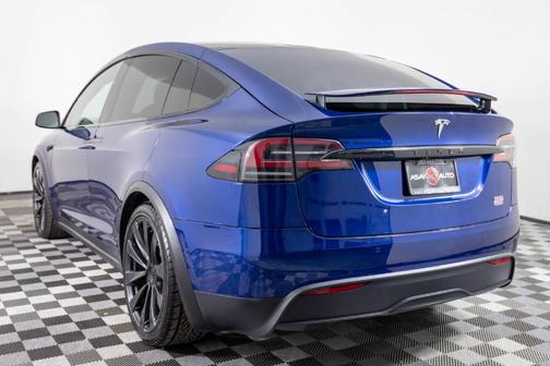 2023 Tesla Model X Plaid