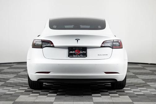 2020 Tesla Model 3 Long Range
