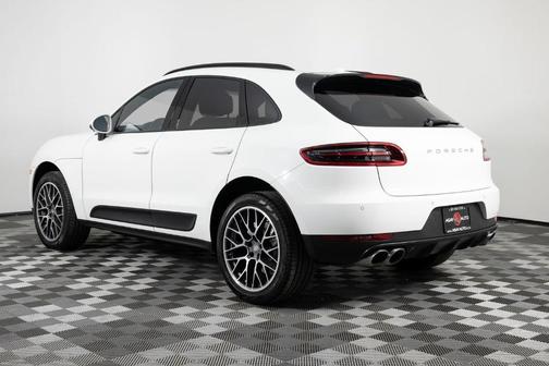 2016 Porsche Macan S
