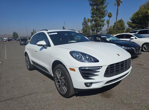 2016 Porsche Macan S