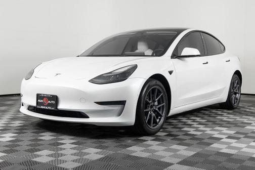 2022 Tesla Model 3 Base