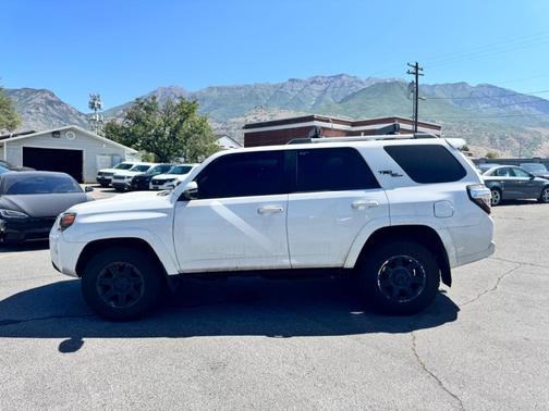 2018 Toyota 4Runner TRD OFF-ROAD