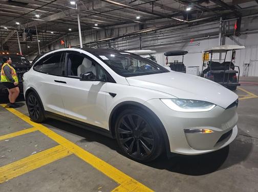 2023 Tesla Model X Plaid