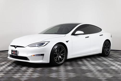 2022 Tesla Model S Plaid