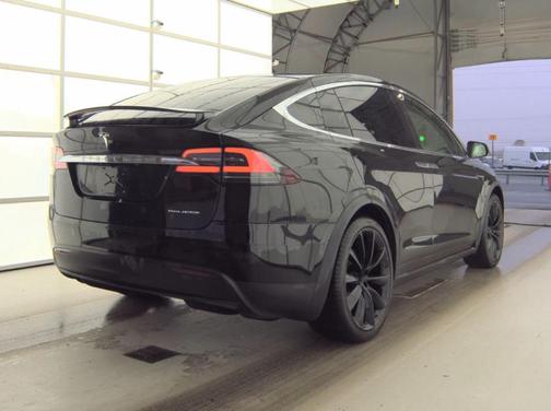 2020 Tesla Model X Long Range Plus