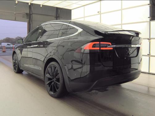 2020 Tesla Model X Long Range Plus