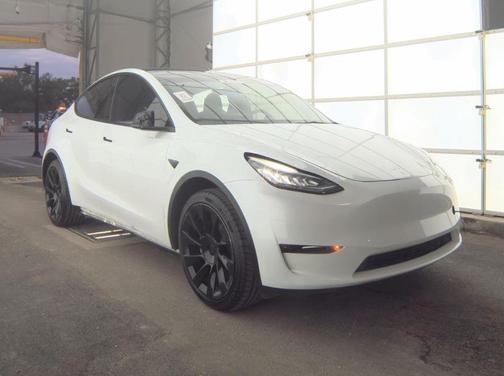 Pearl White Multi 2023 Tesla Model Y Long Range
