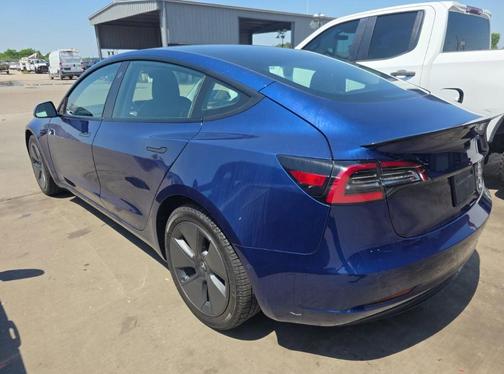 Deep Blue Metallic 2022 Tesla Model 3 Long Range