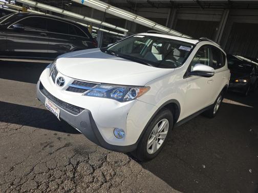 2013 Toyota RAV4 XLE