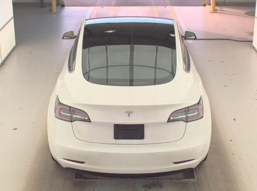 Pearl White Multi 2023 Tesla Model 3 Base