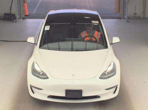 Pearl White Multi 2023 Tesla Model 3 Base