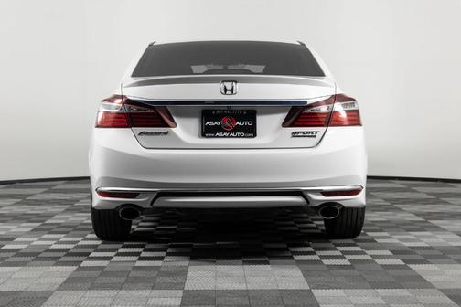 2017 Honda Accord Sport SE