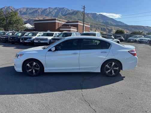 2017 Honda Accord Sport SE