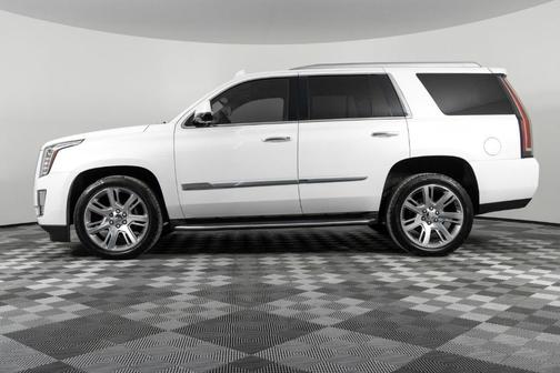 2016 Cadillac Escalade Luxury