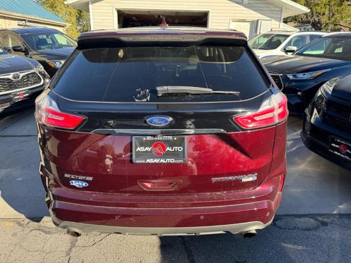 2019 Ford Edge Titanium