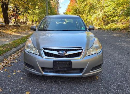 2010 Subaru Legacy Premium