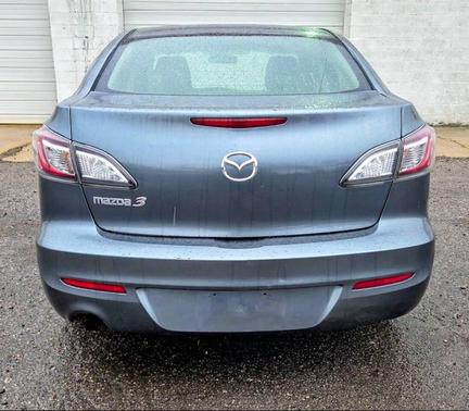 2013 Mazda Mazda3 i SV