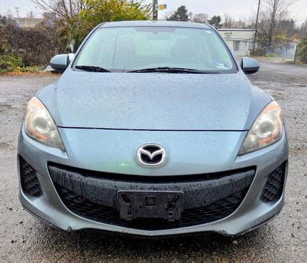 2013 Mazda Mazda3 i SV