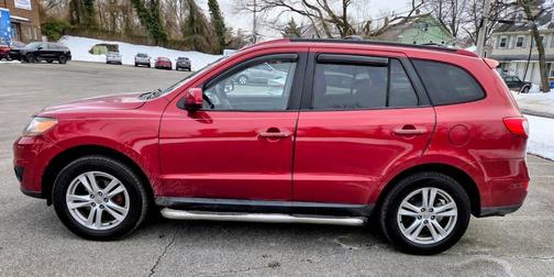 2010 Hyundai SANTA FE SE