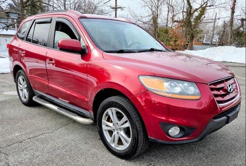 2010 Hyundai SANTA FE SE