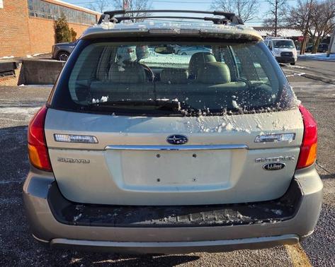 2005 Subaru Outback 3.0 R