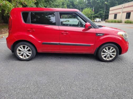 2013 Kia Soul Base