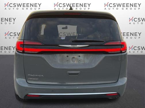 2023 Chrysler Pacifica Touring-L