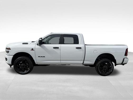 Bright White Clearcoat 2026 RAM 2500 Big Horn