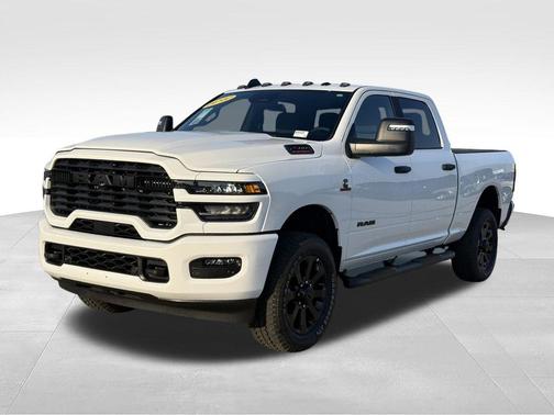 Bright White Clearcoat 2026 RAM 2500 Big Horn