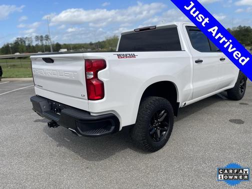 2022 Chevrolet Silverado 1500 Limited LT Trail Boss