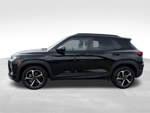 Mosaic Black Metallic 2022 Chevrolet Trailblazer RS