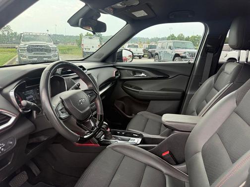 Mosaic Black Metallic 2022 Chevrolet Trailblazer RS