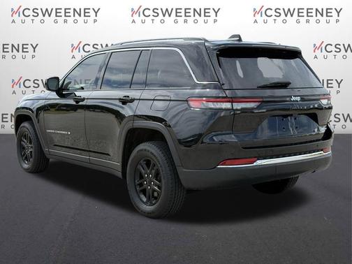 2023 Jeep Grand Cherokee Laredo