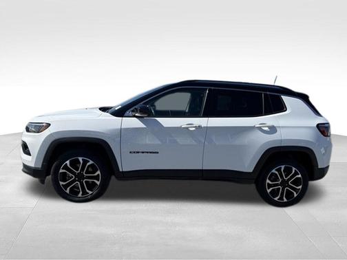 Bright White Clearcoat 2022 Jeep Compass Limited