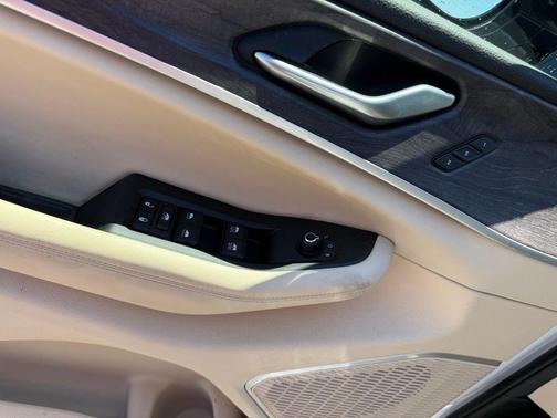 Bright White Clearcoat 2022 Jeep Grand Cherokee Limited