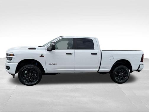 Bright White Clearcoat 2026 RAM 2500 Big Horn