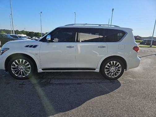 2015 INFINITI QX80 Base